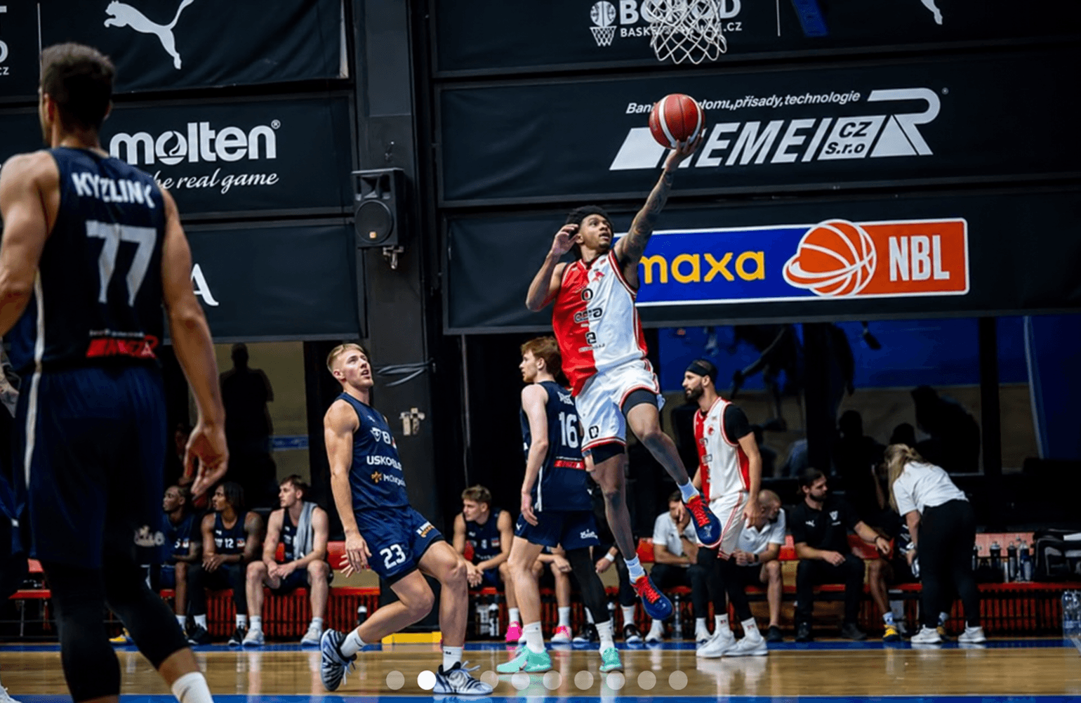 SK Slavia Praha opens Czech season with statement win over rival USK Praha