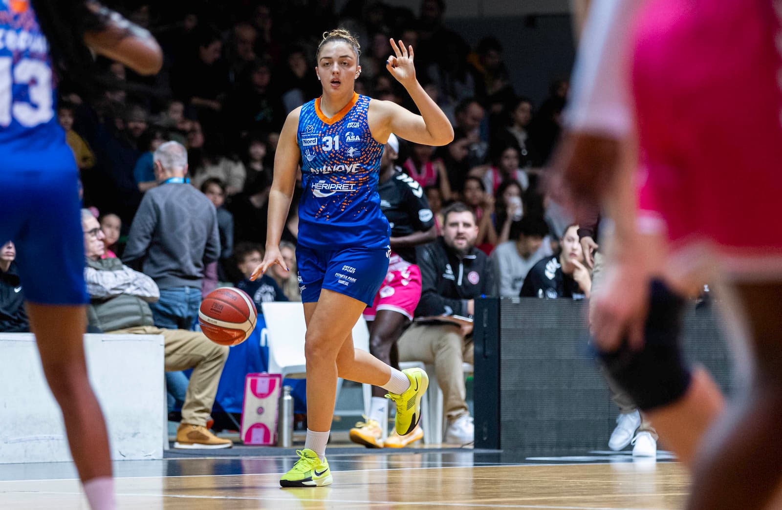 Elena Zemoura signs with Chartres for 2025-2026