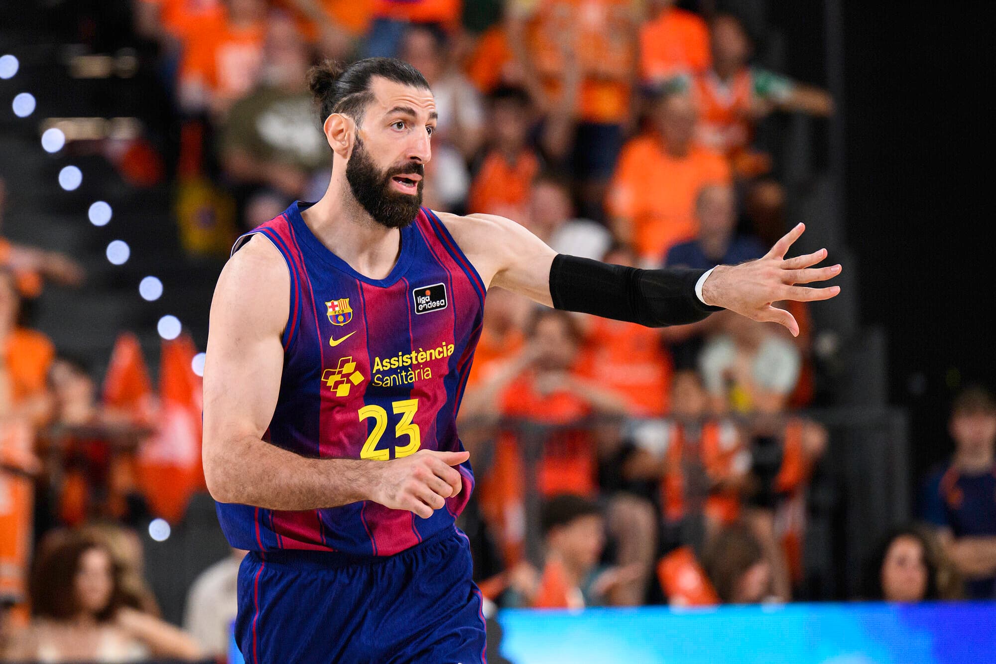 Dubai is ready to make another purchase from Barcelona: Tornike Shengelia is a done deal, a buyout to Barça