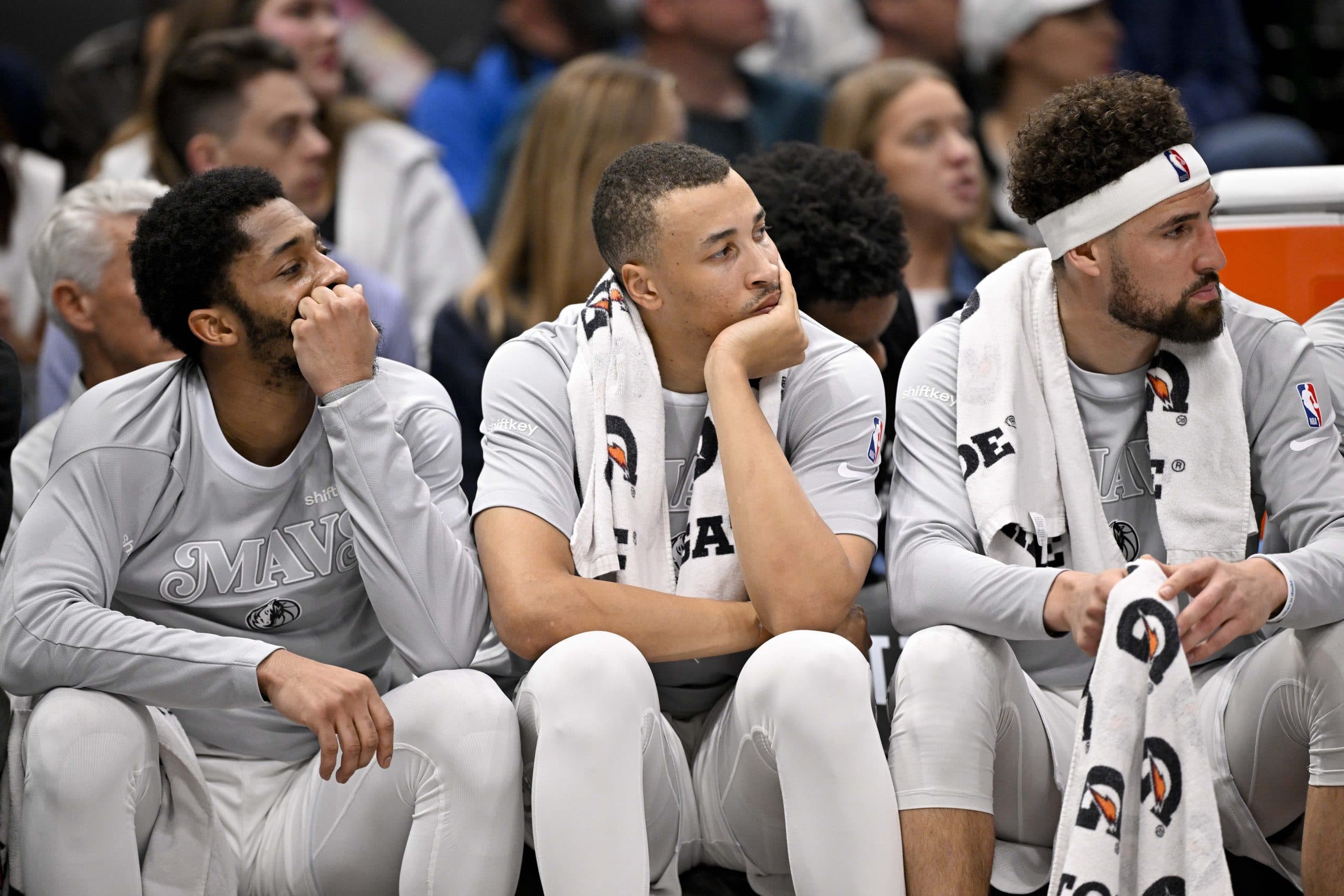 Spencer Dinwiddie joins Charlotte, Dante Exum stays in Dallas